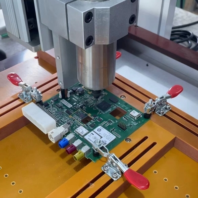 デスクトップPCBルーター 簡単プログラミングと高精度