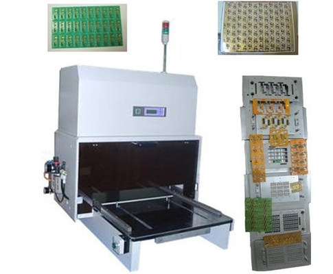 液晶ディスプレイ CNC 圧力 0.45Mpa PCB パンシング マシン 0.08MM 厚さ