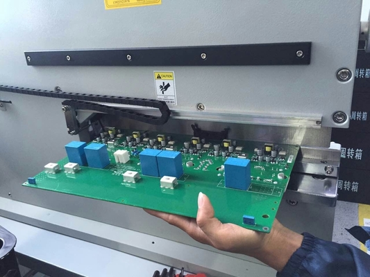 容量カウンター機能付きのPneumatic V-Groove Pcb切断機 SMTfly-480J