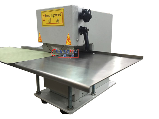 IATF 16949 400mm/s Pcb コンポーネント カッター マニュアル デパネリング
