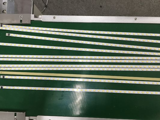 LED板切断のための多刃PCBデパネリングマシン,PCB分離機