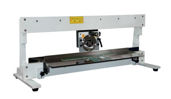 円形のナイフが付いているRUV L720mm CNC Depaneling PCBの分離器機械