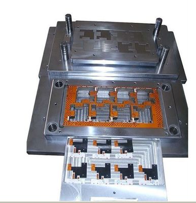 SKH-9鋼鉄高速進歩論者のダイスの工具細工、金属の出版物のダイス、打つ用具