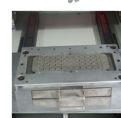 SKH-9鋼鉄高速進歩論者のダイスの工具細工、金属の出版物のダイス、打つ用具