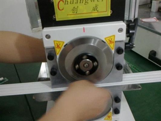 品質保証PCB Depaneling機械はベトナムの速い配達を輸出した