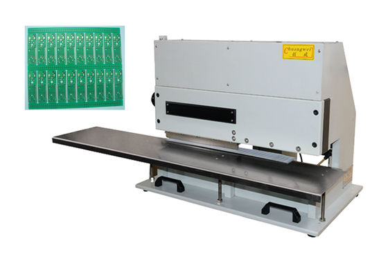 長さの厳しい基準PCB Depanelの切断、モーターを備えられた分離器